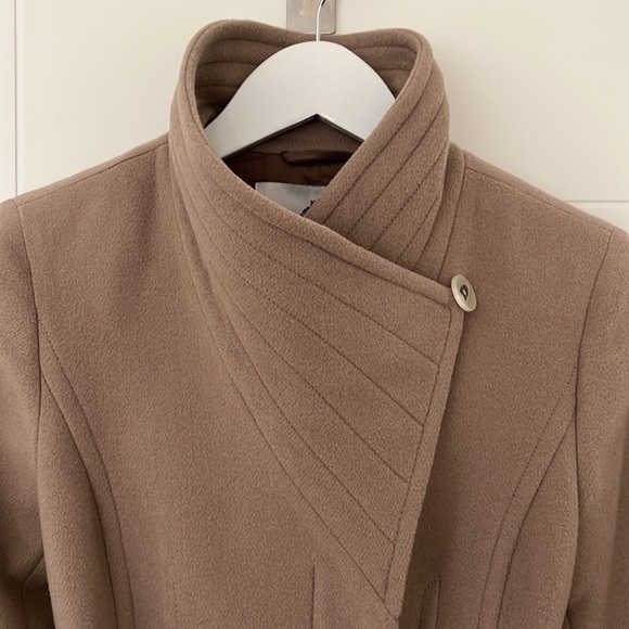 NWOT Babaton Connor Coat XXS Dovetail Taupe - Picture 8 of 10